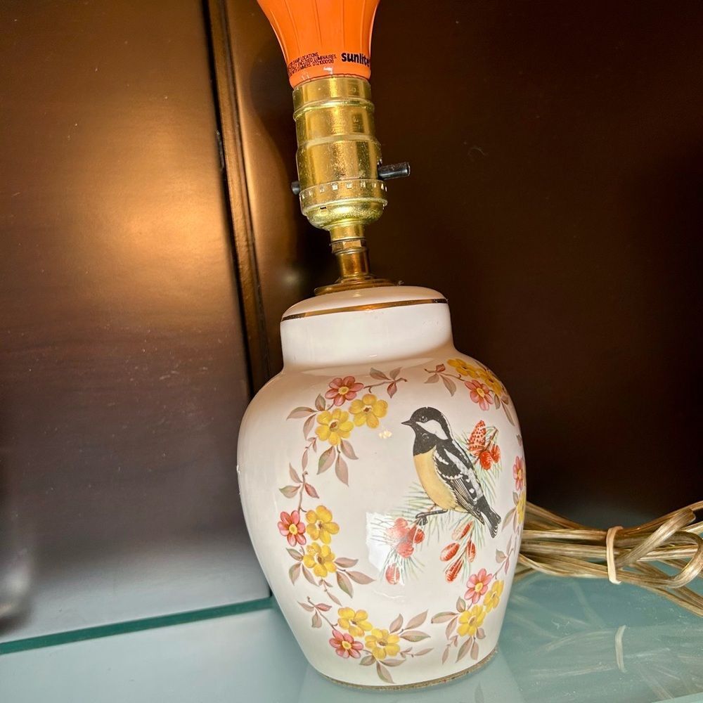Vintage Bird Lamp Porcelain Painted Bedside Table Jar Floral Asian Design 9” - Picture 3 of 13